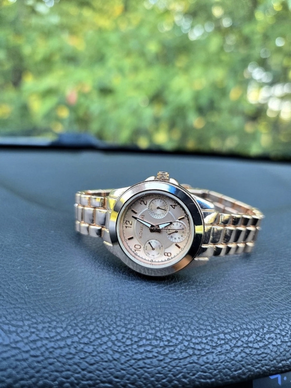 Michael Kors MK-769-126 Two-Tone Chronograph Watch in Gold & Silver